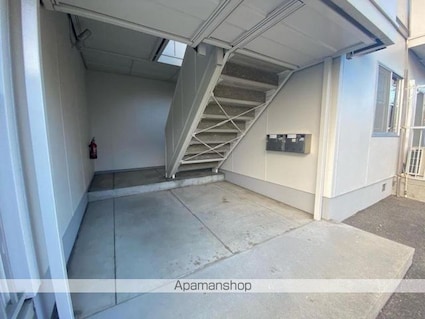 リベラ寺井　Ａ・Ｂ棟[1LDK/43.42m2]の共用部3