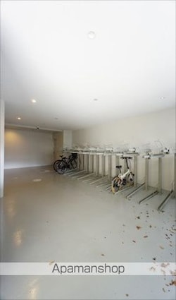 ディアレイシャス鶴舞公園[1R/29.64m2]の共用部1