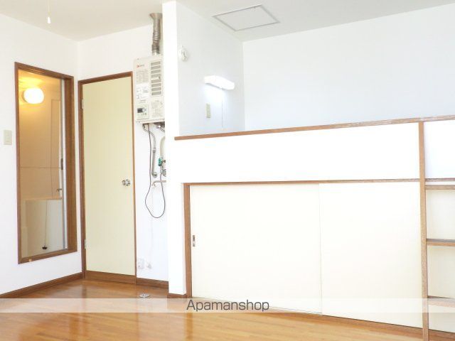 East Village apartmentの内装写真