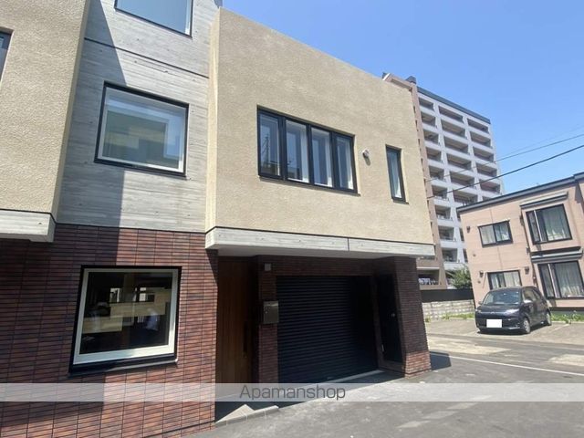 KPーGARAGE KOTONIの外観写真