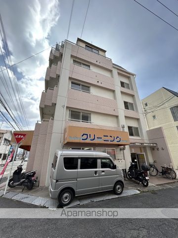 幹ビルの外観写真