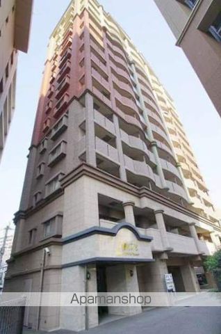 CAVANA天神の玄関写真