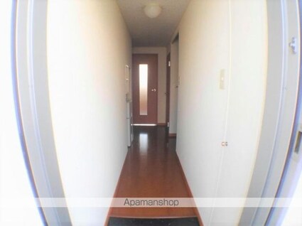 レオパレスブラン[1K/23.71m2]の玄関