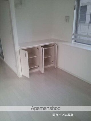 コンフォリア上野広小路[1LDK/50.59m2]の収納