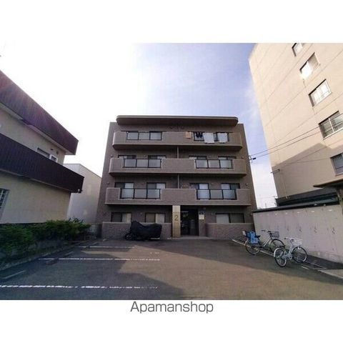 インペリアルIIの外観写真