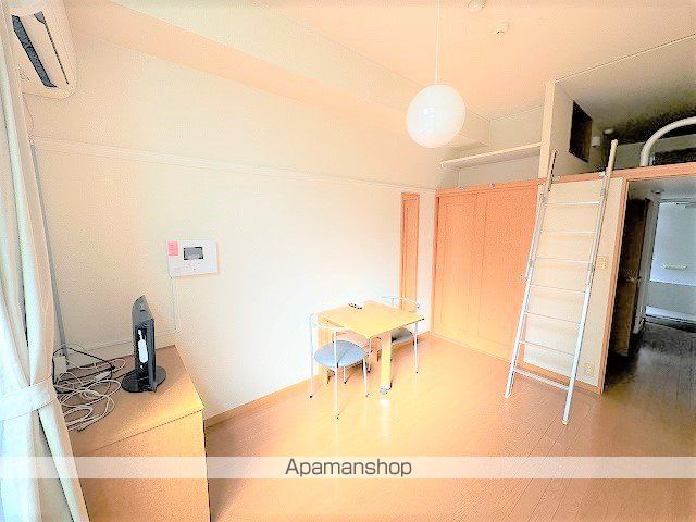 レオパレス三ツ沢上町の内装写真