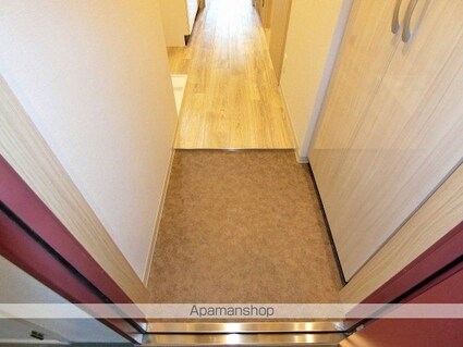 アーバングレース広島[1K/27.27m2]の玄関
