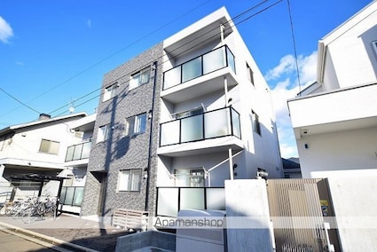 グランツァイト八幡[2K/31.91m2]の外観2