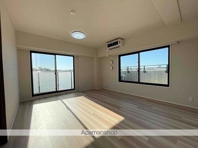 フレシア中目黒[2LDK/62.42m2]の内装9