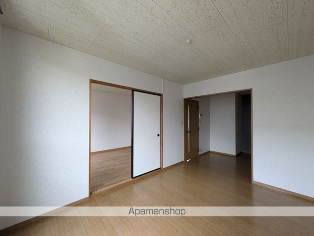 エトワール中井 Aの内装写真