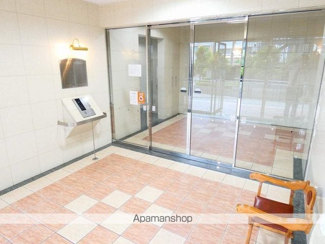 メゾングランツ藤枝の玄関写真