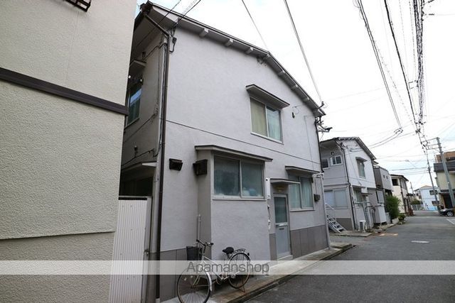 中里文化3号棟の外観写真