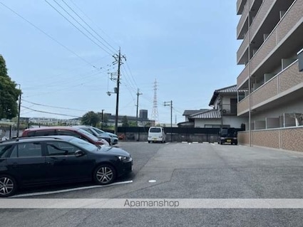 Ａｎｔｅｖｏｒｔｅ[1K/24m2]の駐車場2