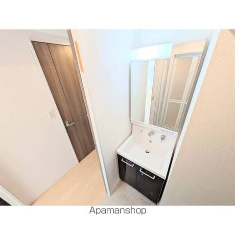 クローバー・レジデンス城東放出の内装写真