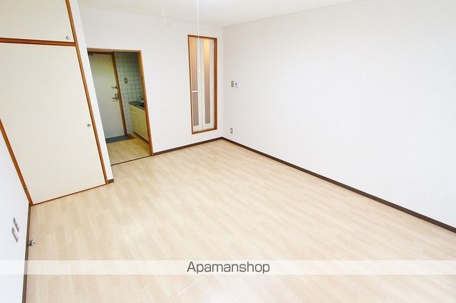 シャトル昭和町の内装写真