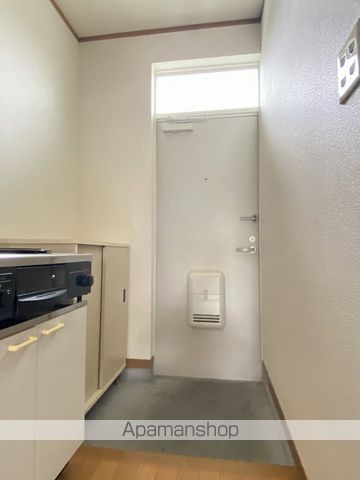 溜屋ハイツVの内装写真