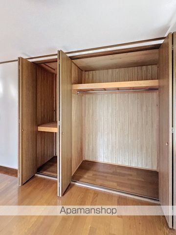 メゾネット島田の内装写真