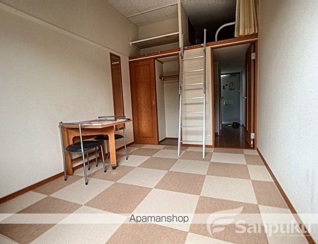レオパレスクレセント山越の内装写真