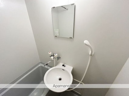 レオパレス四郎丸[1K/26.08m2]の洗面所