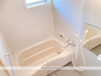 ブィラ　ハッピネス　Ａ棟[2LDK/57.93m2]のバス