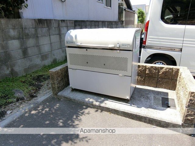 カスタニエ緑井IIの内装写真