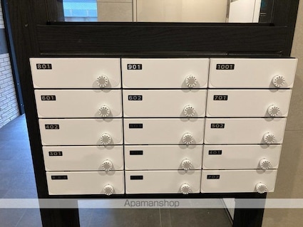 西田マンション[1K/25.92m2]の共用部1