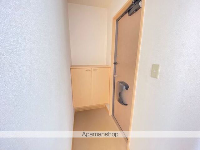 アウグーリオ B棟の内装写真