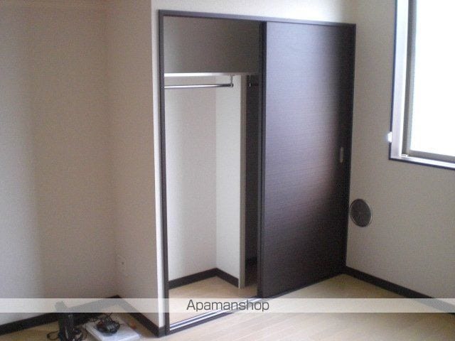 レオネクストカズキの内装写真