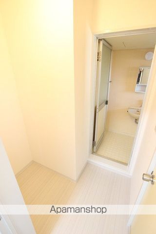 イーストオブヴィラの内装写真