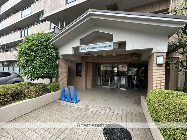クリオ南与野壱番館の玄関写真