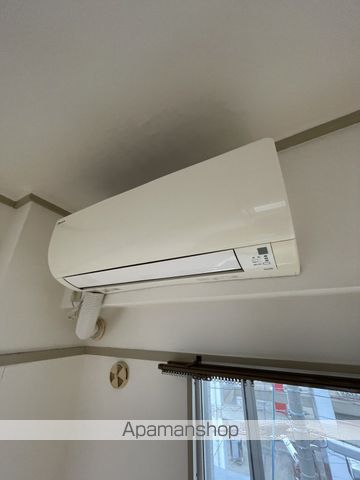 コルミー本郷の内装写真
