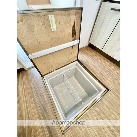 コスモランド八乙女の内装写真