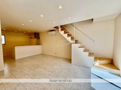 エル・シエロＩ　Ｂ棟[3LDK/86.11m2]のリビング・居間