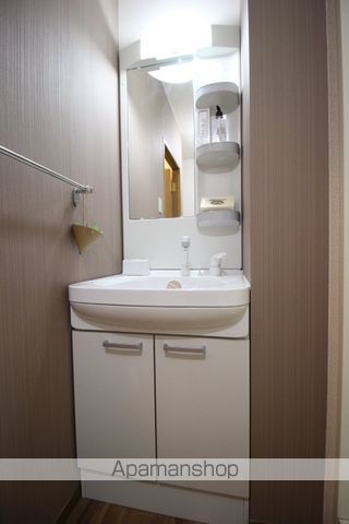 ハイカムールウエストリバー A棟の内装写真