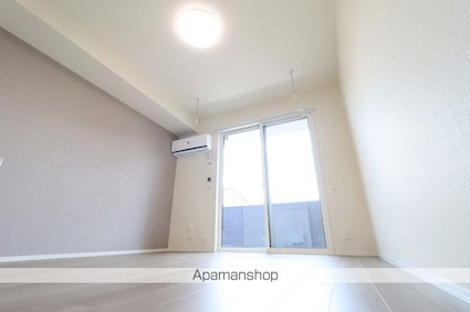ファルコンベース若宮[1LDK/42.62m2]の内装1