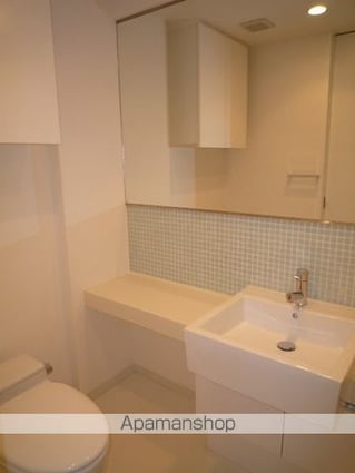 レジディア新御徒町[1LDK/44.39m2]のトイレ