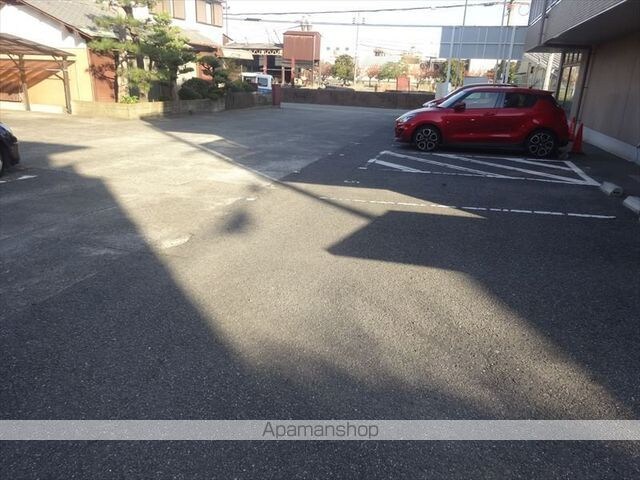 和歌山県和歌山市宇須２丁目[2LDK/60m2]の駐車場2