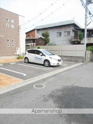 和歌山県和歌山市手平５丁目[1K/26.08m2]の駐車場