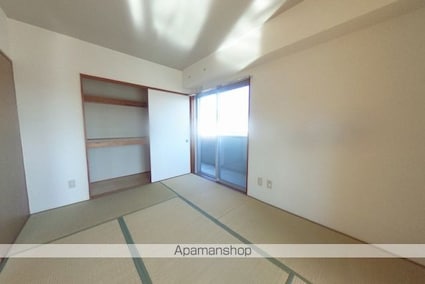 ユニテ・ラ・メール２[3LDK/74.1m2]の内装3