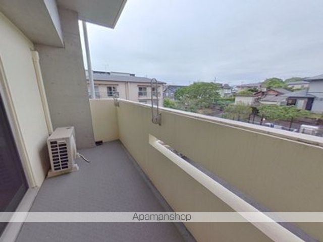 SAINT−AUXERREの内装写真