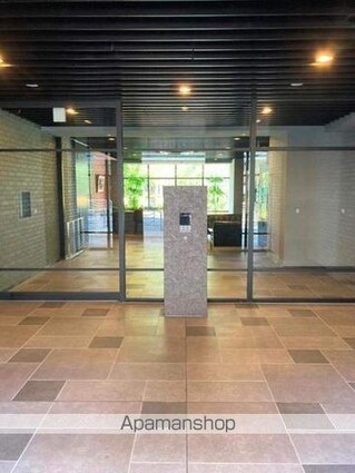 ライオンズフォーシア清澄白河[1R/26.32m2]のエントランス