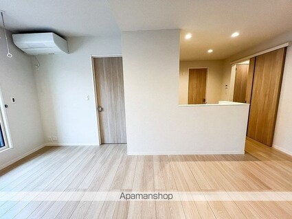 けやきガーデン[2SLDK/61.48m2]のリビング・居間1