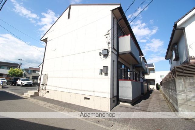 ヴィレッジ高島 A棟の外観写真
