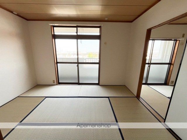 ヴィラロイヤルの内装写真