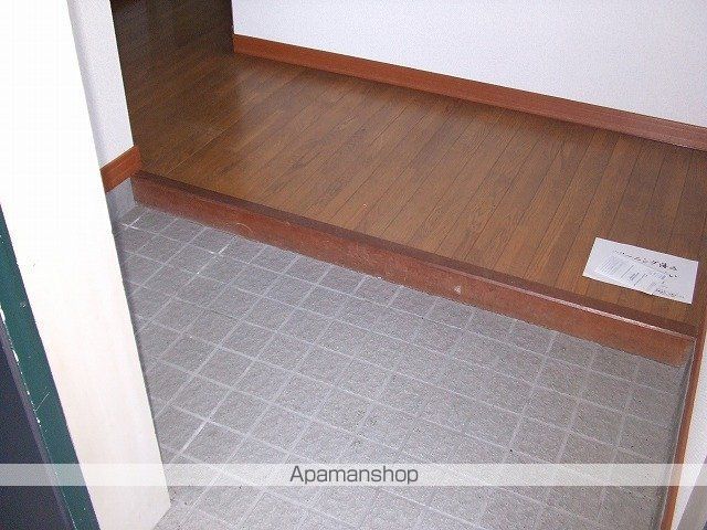 ネオ岩崎台の内装写真