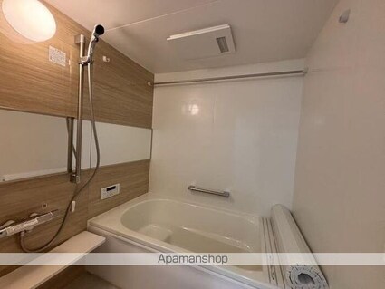 ＢＲＡＮＳＩＡ出町（ブランシア）[1LDK/41.86m2]のバス