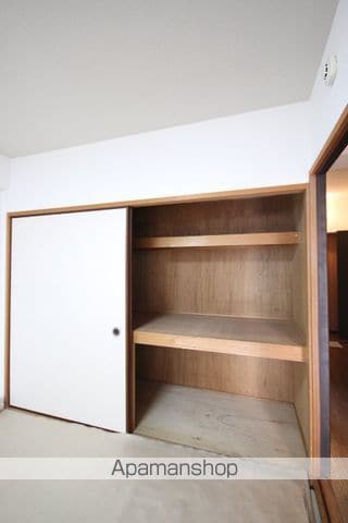 カルフール大町の内装写真