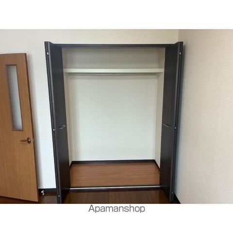 SURPLUS TWO塩原Aの内装写真