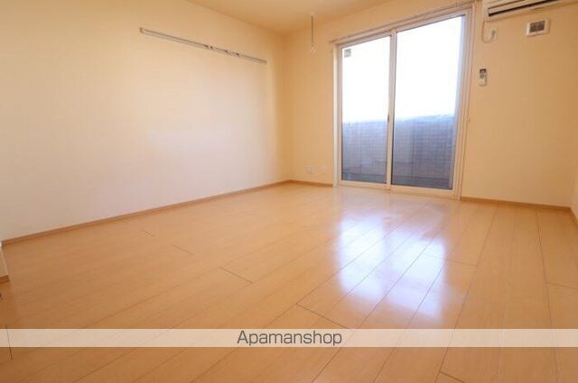 グランドゥール三笠山[1R/33.12m2]のリビング・居間