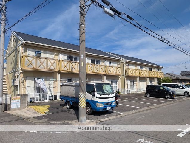 アペックス伏見 B棟の外観写真